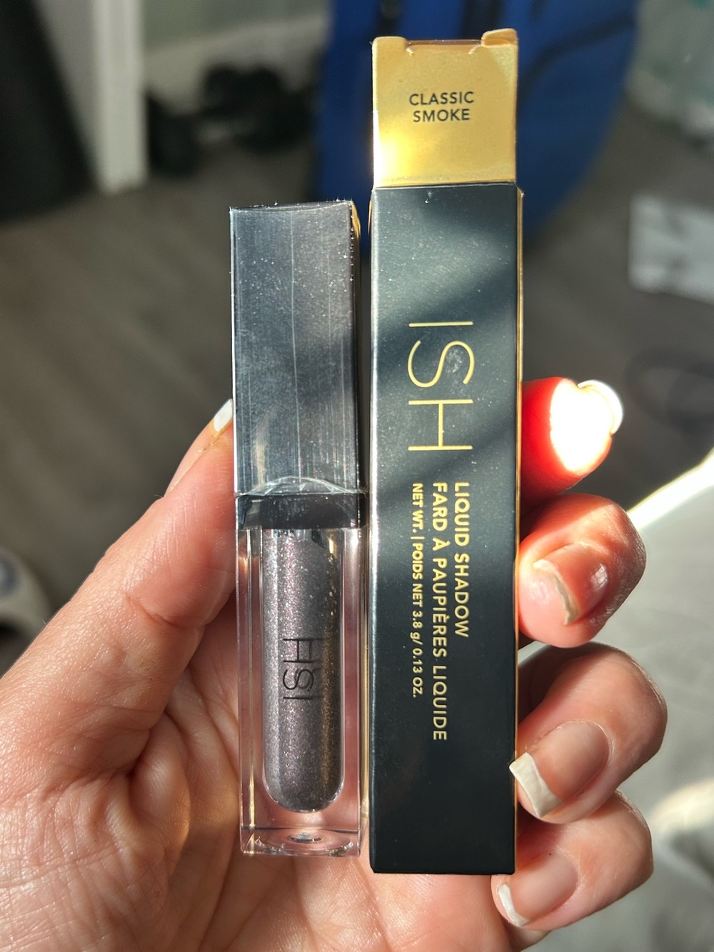 ISH Classic Smoke Liquid Shadow — Shimmery Gunmetal